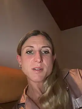 VivienneBlac - Spit on tits🍒