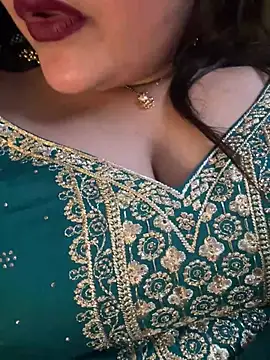 Oh-Taara - cum show