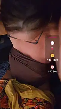 Hot-Muci - Naked show