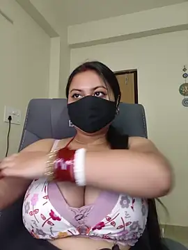 GoddessAnamika - SEE ME FULL NUDE IN PUBLIC{2MIN}
