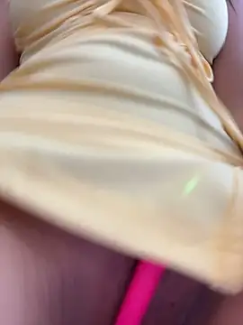 Juanita-Diaz - TOPLES UNDER THE TABLE + SPITTING💦💦