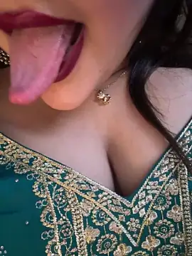 Oh-Taara - cum show