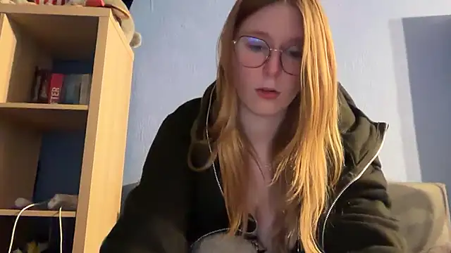 Thepretiestgirlhere - je baise mon doudou🧸😈