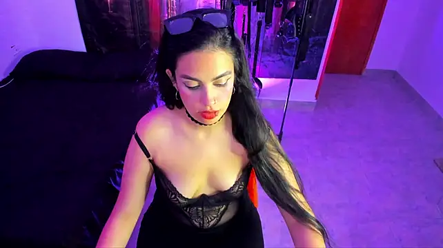 Cris_bdsm1 - SUCK MY FINGERS SLOWLY + LOOK AT U 😈
