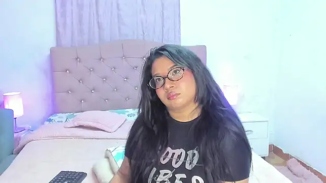 Latinabombsheell - OIL BOOBS AND BOUNCE