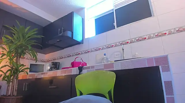 Emma-evans - clap calp bigass