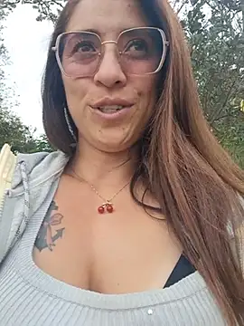 VALERY-94 - Off bra in public 😈🔥