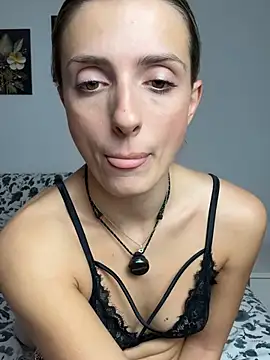 Bandy_bandy - I take off my bra / tolgo reggiseno 💦💦