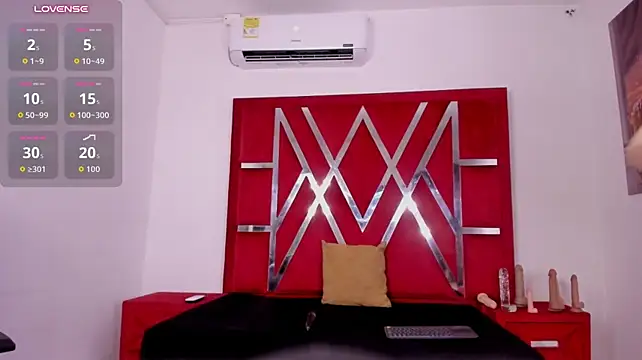 Ambarglowasm - Spank my ass X5 🍑