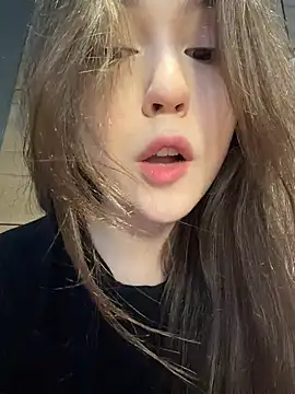 Peachy_Dream - massage my pussy under shorts