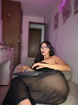 DulceLenns - Undress me and fingers ass(lastipvideo)