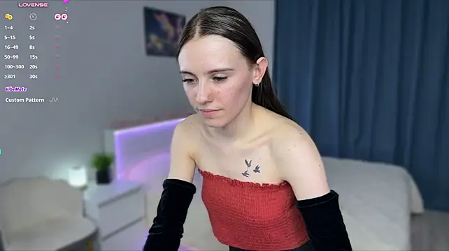TwinklySpiceLadies - Strip each other down to panties💗