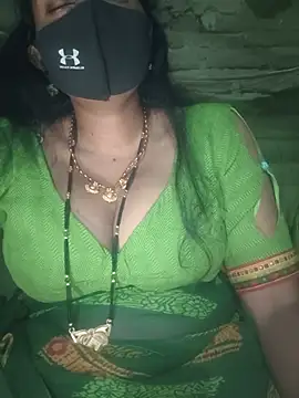 Sexyradha_