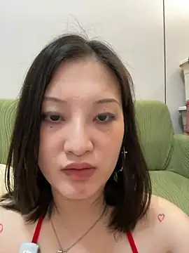 Mimiss02 - 买大黑牛麦克风和爸爸玩