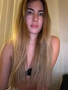 ClaireBree - last tipper wins 5 lesbian porns