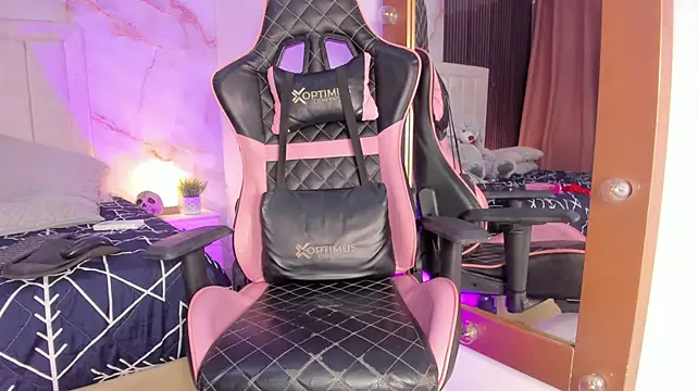 EvelynXSinclair - DILDO PUSSY+ SQUIRT