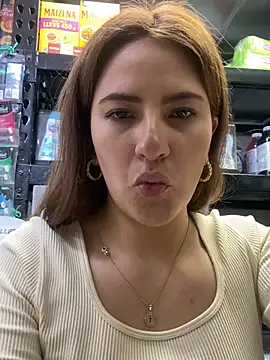 Andrea_19blonde - Get naked
