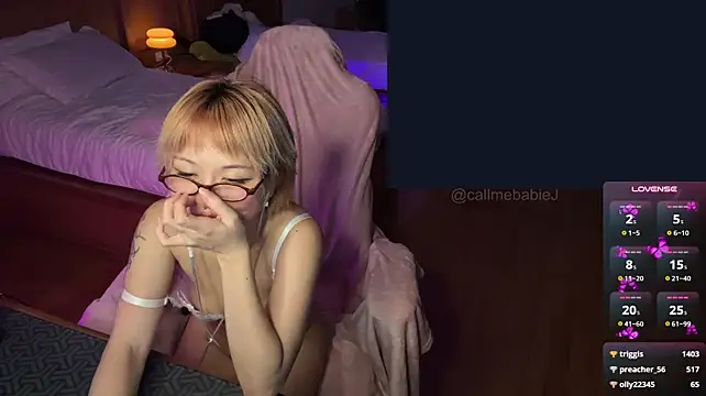 JayJaylov - Make my pussy wet while I play valo