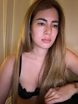 ClaireBree - last tipper wins 5 lesbian porns