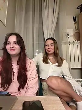 _perfect_duo - show ass (no panties)