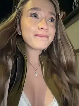 Milaa_sun - droll on tits behind driver 🚕