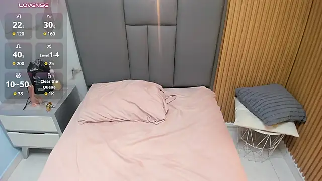 LUPE_FLASER - 👅 finger pussy and asshole same time
