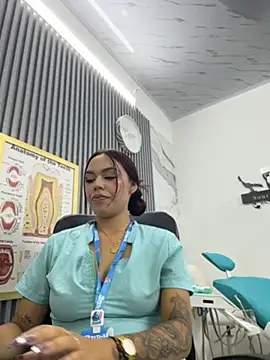Daniela-sexy - milk from my tits in my vagina