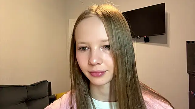 DionnaStrech - my smile will make ur day brighter <3