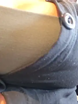 Luianna - Oil show on my tits, bounce them