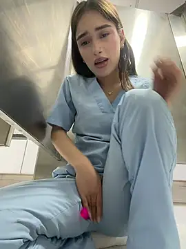 Sweet_Milaa1 - OFF PANTIES !!! ITS SOO RISKY !!!👀👀👀