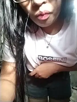 Alisha_27 - Fully naked play pussy with dildo 10mins