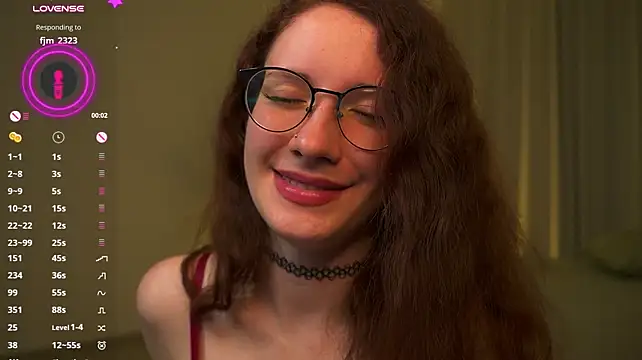 TeaseDealer - Tease With My Shoulder