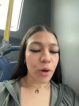 Alyshanon18 - DOWN SKIRT AND SHOW ASS🔥