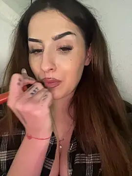 Ariast1 - 3fingers pussy playf outside