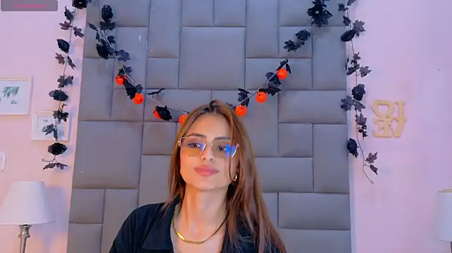 Ariaa_Collins - HOT SEXY WARM BLOWJOB