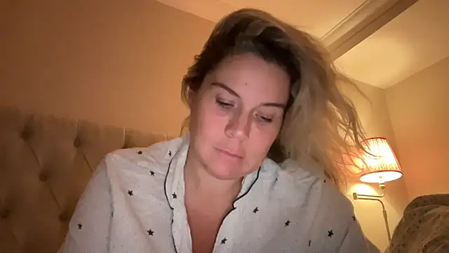 Erincheshire - LT GETS SNAP AND 2 SEXTAPESSSS