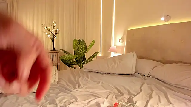 Alaskavenom_ - reverse cowgirl + domi control