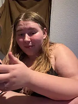 Sassi_babe - Oben ohne 30 min