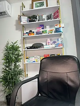 MiaCamille_ - twerk naked