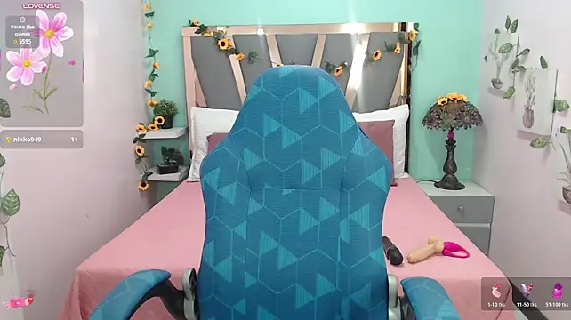 Scarlett_lux_ - deep blowjob with a lot of spit😈👅