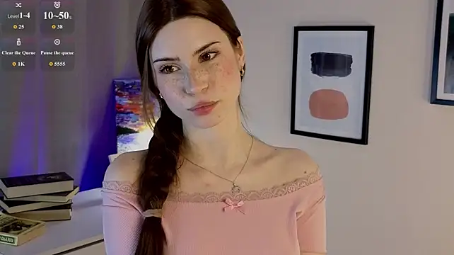 SydneyRowley - SUCK MY FINGERRRR SO SLOWLYYYY....~