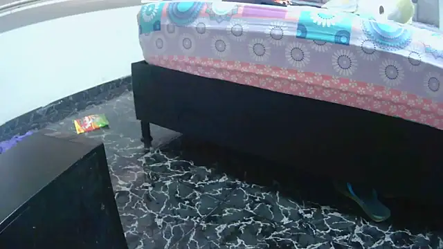 Fernanda_andrew - Put a dildo in your pussy