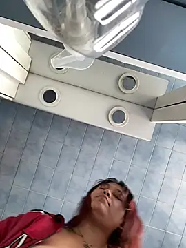 Kathe_Miller - squirt in the public