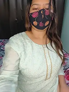 YOUR_GF_ - Show pussy 💦😍