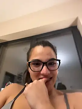 EwaLeee - Let me suck that cock 🫦🍌