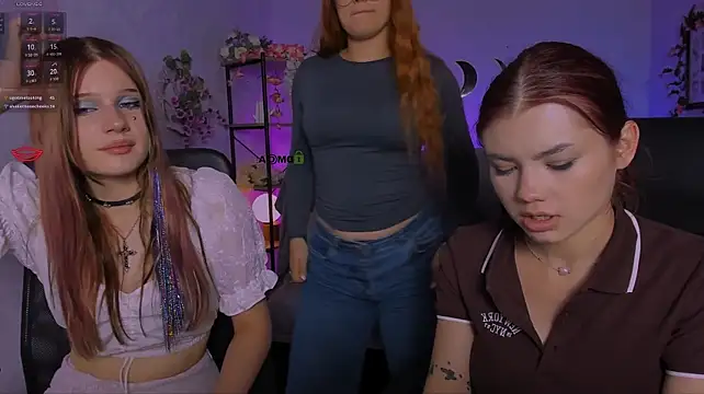Isabel_wave - show boobs