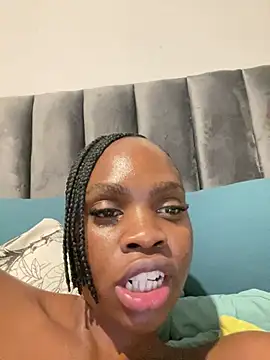 LuciousLips96 - Last tipper request anything