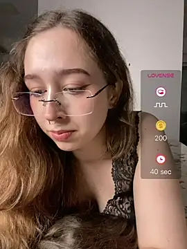 Tsuki_chan_on - Ficar peladinha 🩷