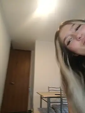 Eva_222 - Dildo my pussy