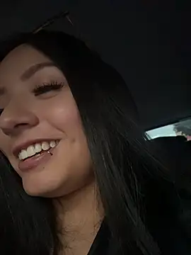 Melii_1 - Show tits